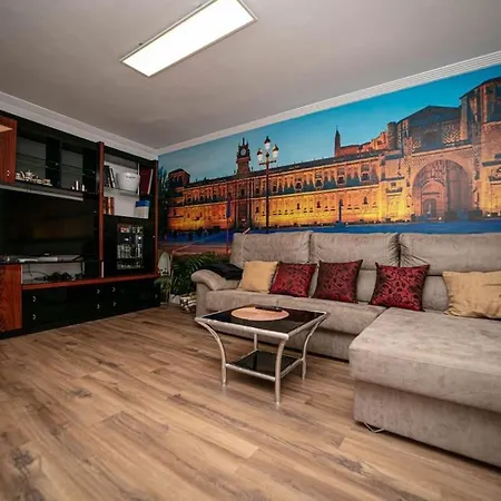 Miraleon: Casa Privada Recien Reformada * Leon