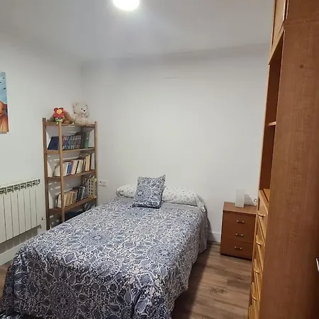 Miraleon: Casa Privada Recien Reformada *