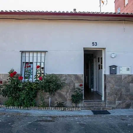 Miraleon: Casa Privada Recien Reformada Holiday home *